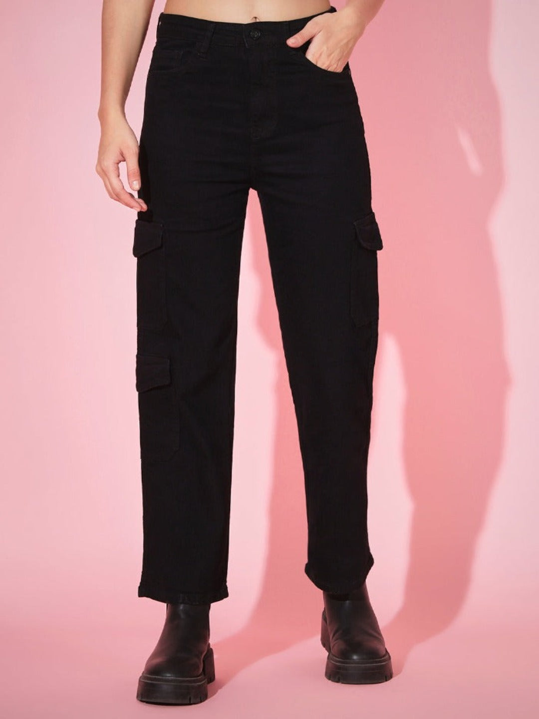 BLACK CARGO JEANS -7 POCKETS