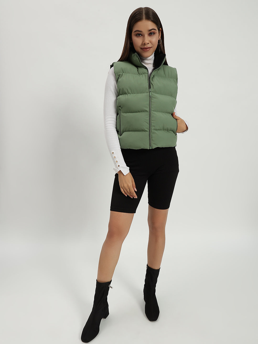 WOMEN PUFF JACKET REVERSIBLE GREEN AND BLACK