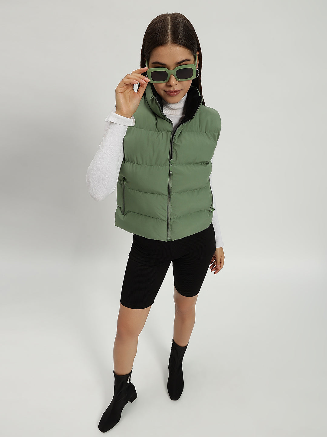 WOMEN PUFF JACKET REVERSIBLE GREEN AND BLACK