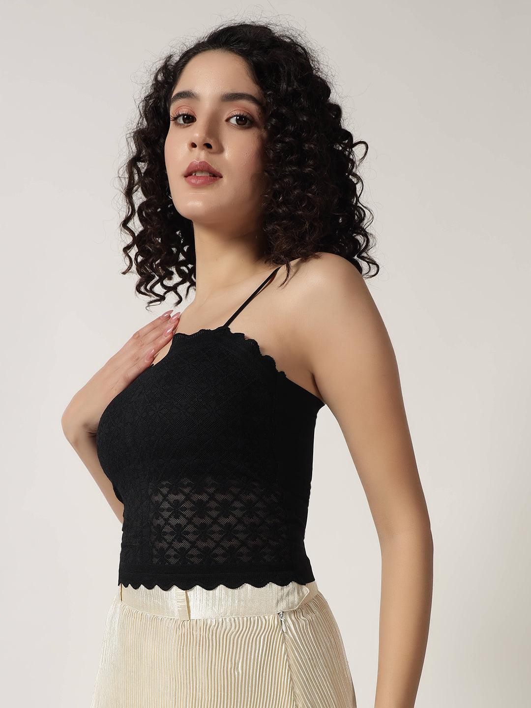 BLACK PADDED CAMI TOP