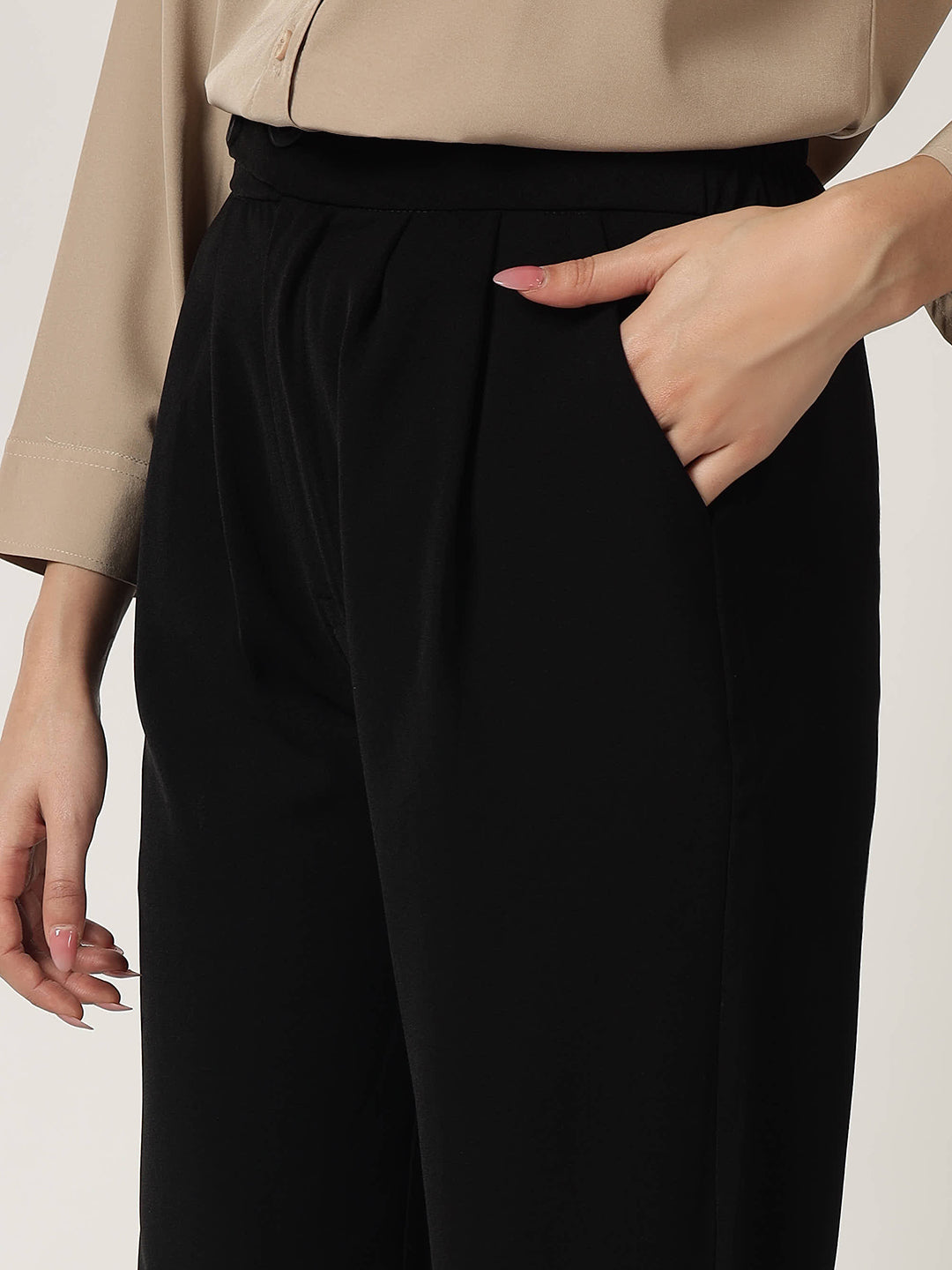 CLASSIC PLEATED TROUSER BLACK