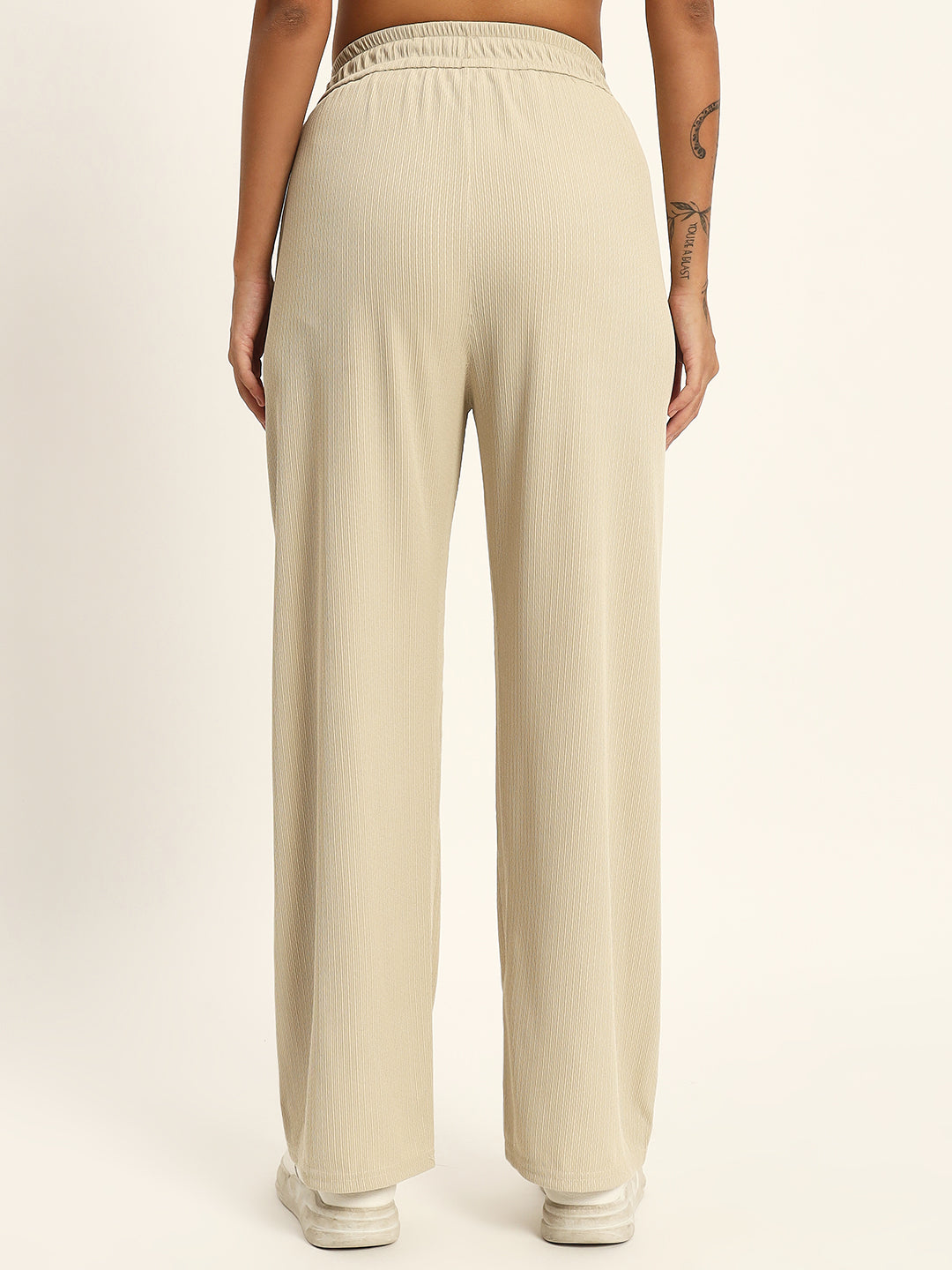 THE SOLID WIDE LEG PANTS BEIGE