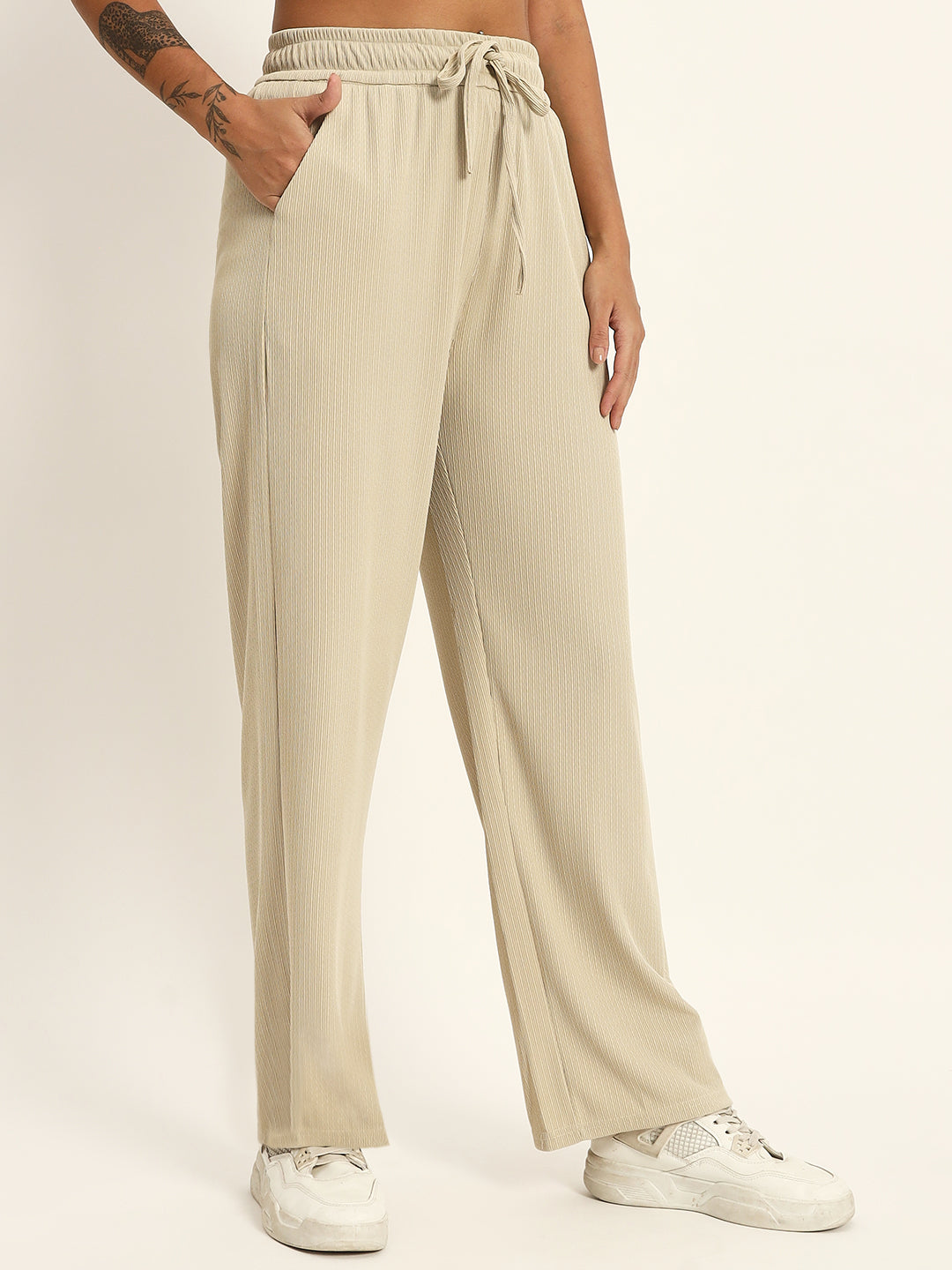 THE SOLID WIDE LEG PANTS BEIGE