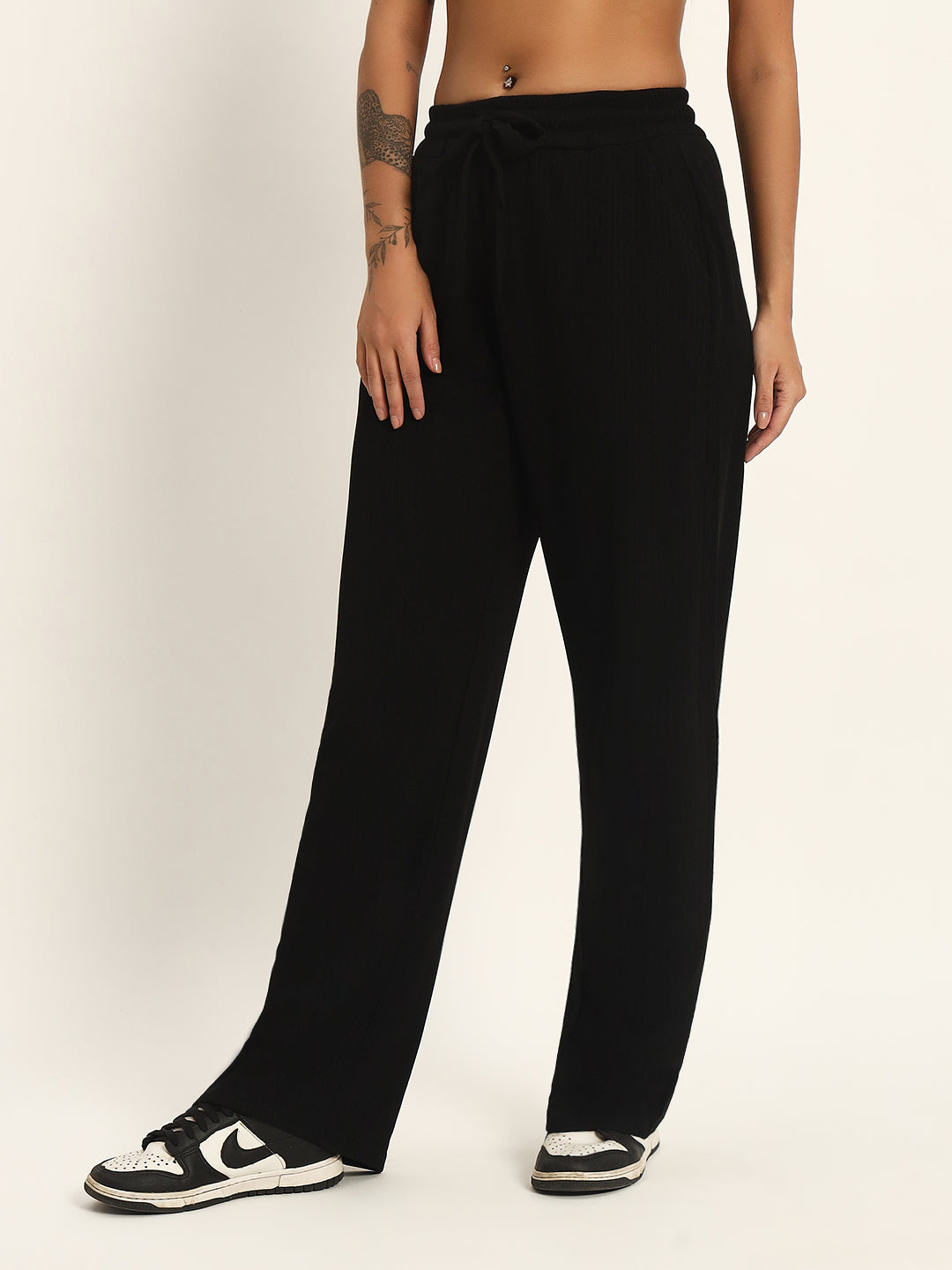 THE SOLID WIDE LEG PANTS BLACK