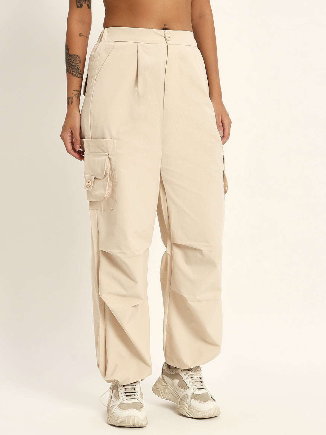 BEIGE HIGH RISE PARACHUTE CARGO