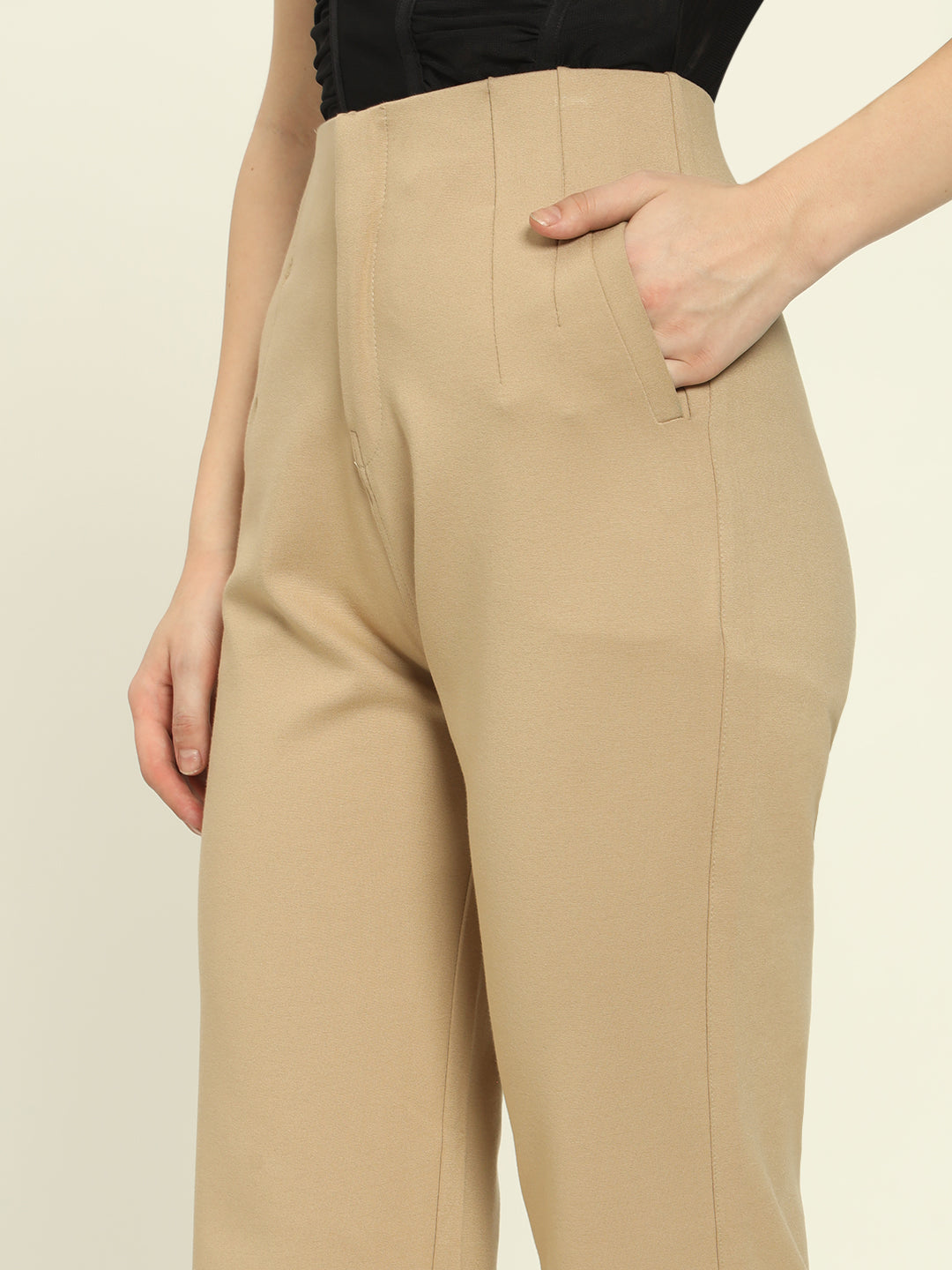 PREMIUM PLEATED PANTS-BEIGE