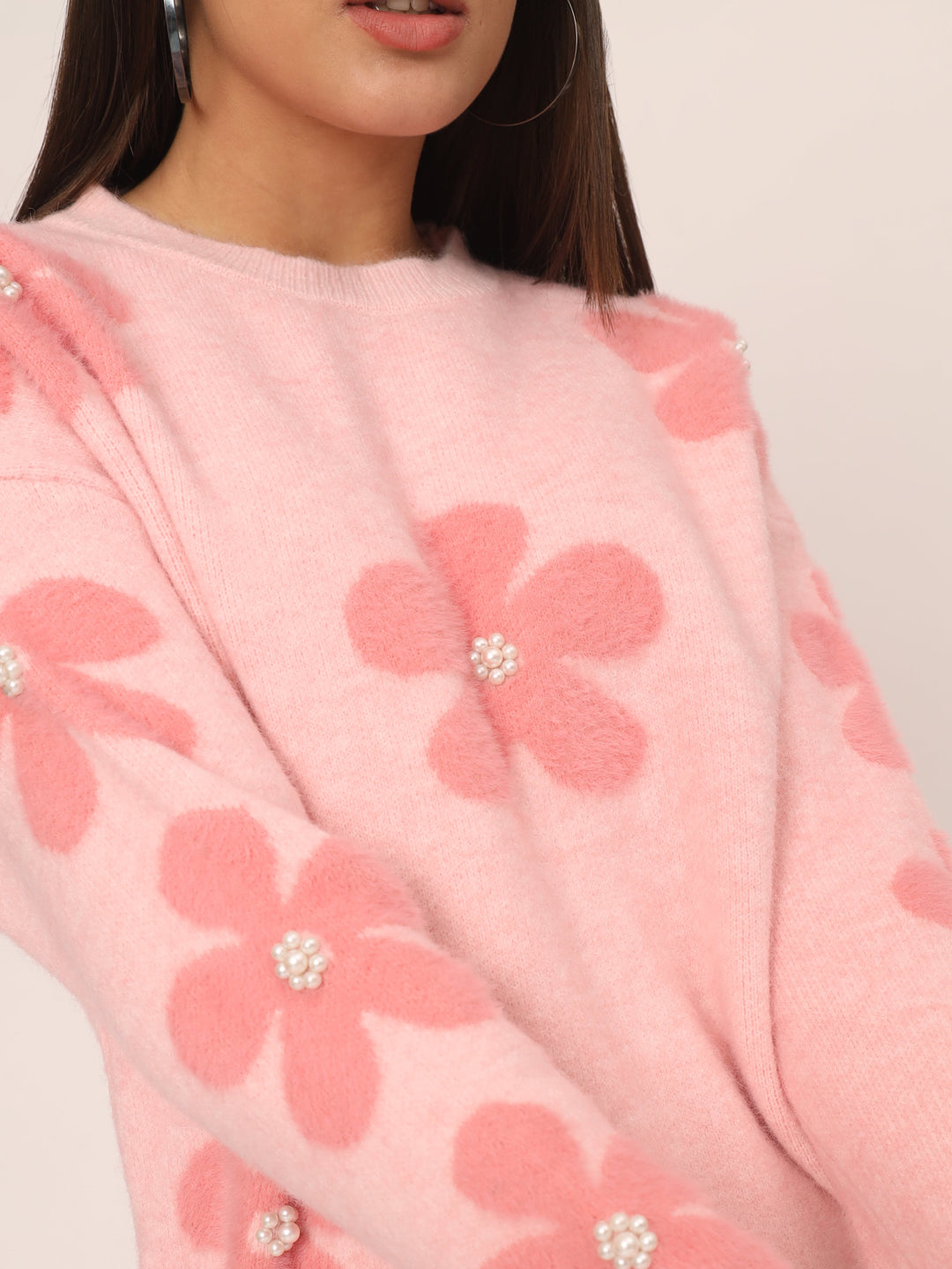 WOMEN SOFT WOOLEN FLOWER TOP-PINK